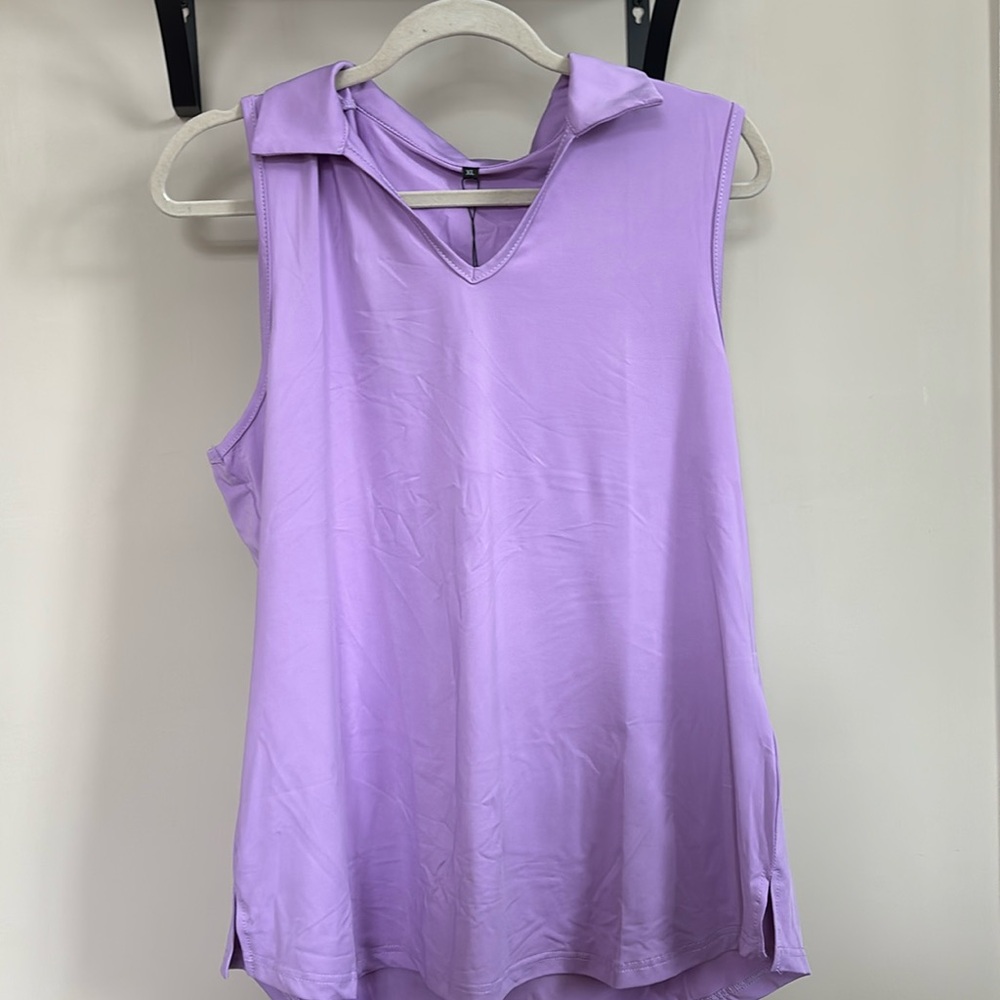Women’s (XL) Athletic collared purple golf tank top
